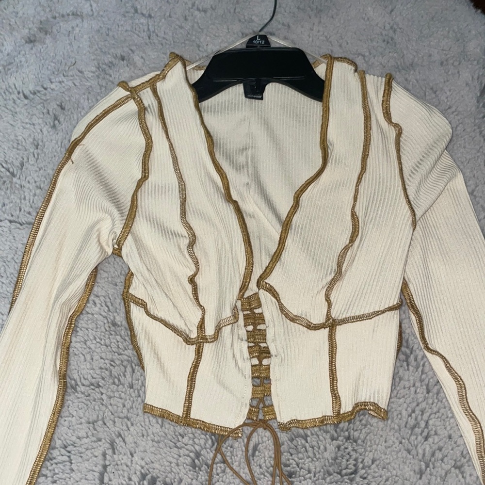 Cream with brown ribbed cropped shirt